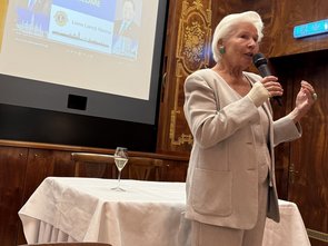 Welcome address by Anita Querfeld (owner of Café Landtmann)